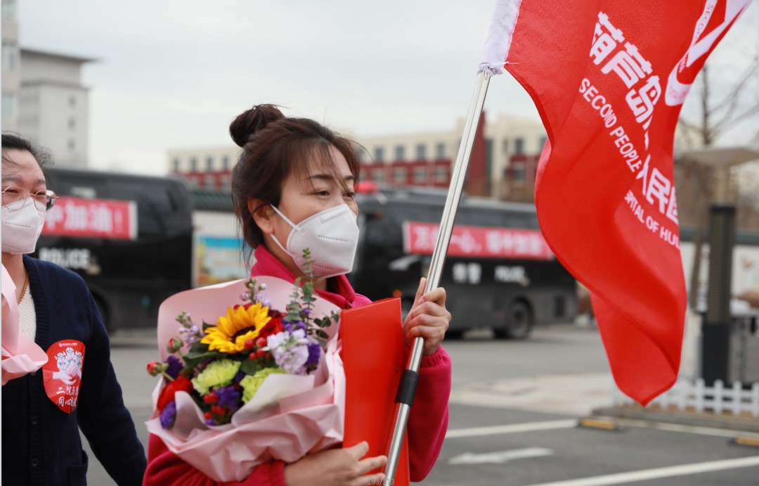 春暖花開，英雄歸來！葫蘆島市第二人民醫(yī)院支援綏中醫(yī)療隊凱旋而歸~(圖5)