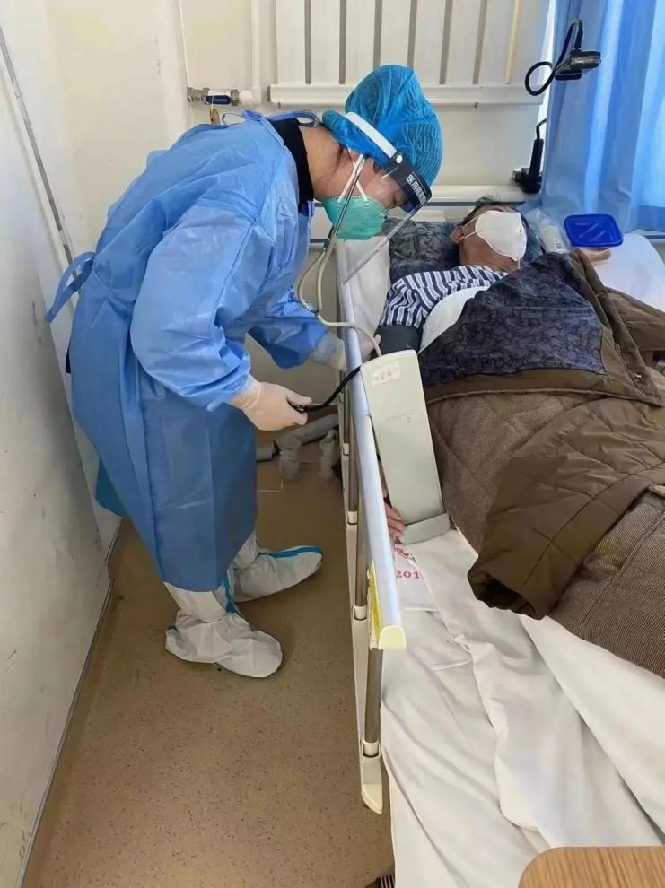 人民醫(yī)院為人民，市二院舉全院之力保障醫(yī)療救治，牢守生命防線！(圖4)